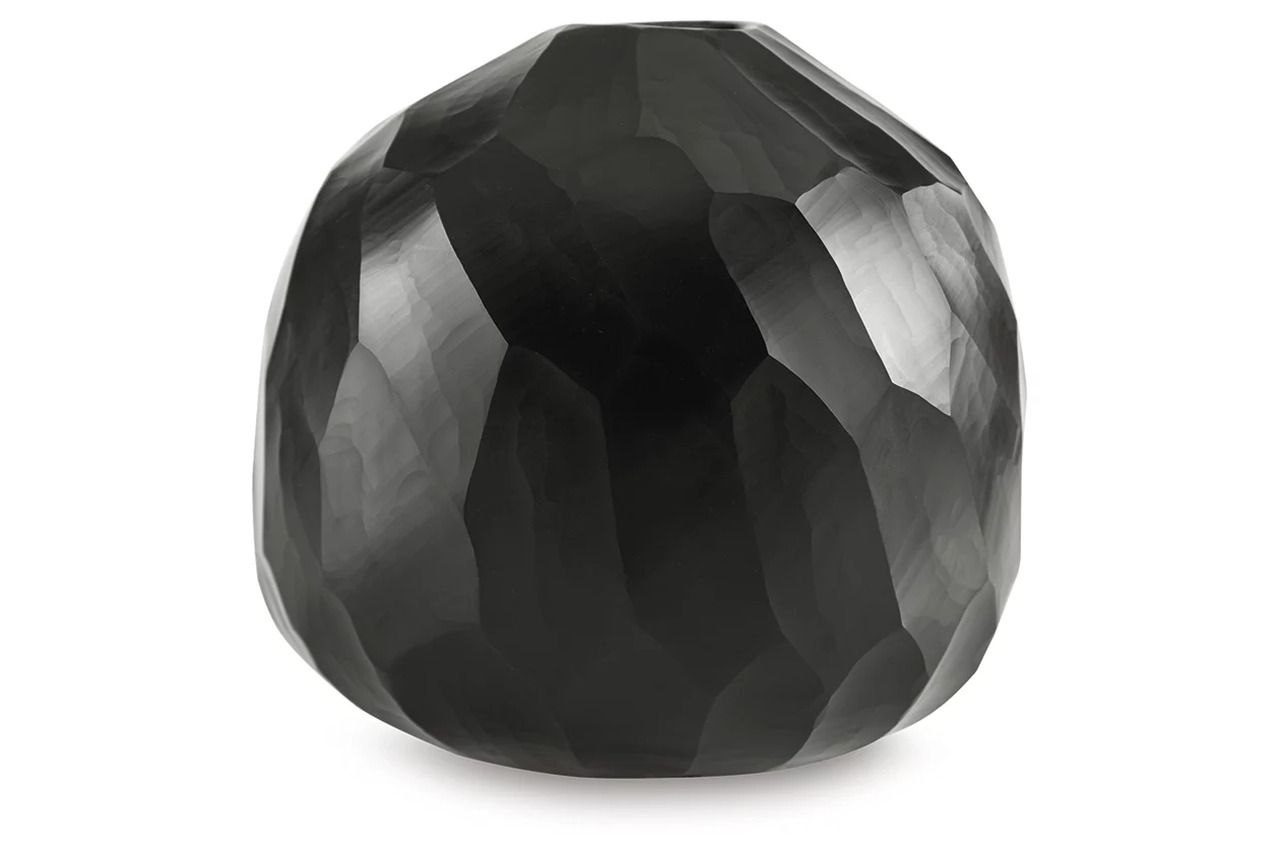 Ryanford Vase In Black A2000717