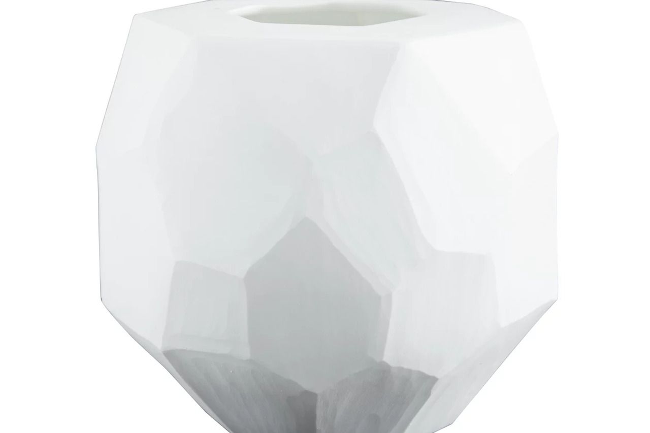 Karenton Vase In White A2000720