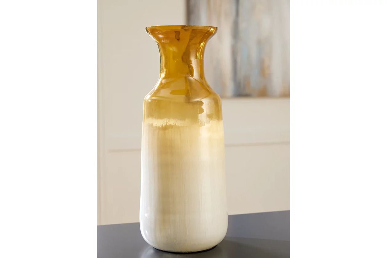 Wynburg 19 Inch Vase In White and Amber A2000724