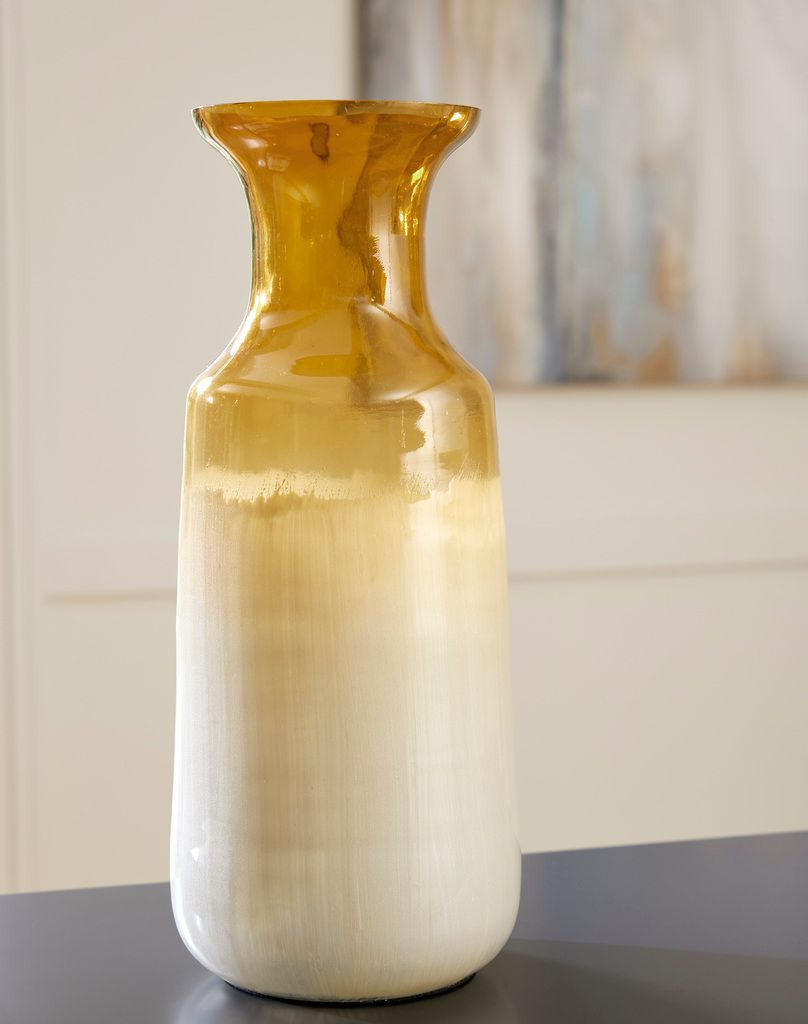Wynburg 19 Inch Vase In White and Amber A2000724