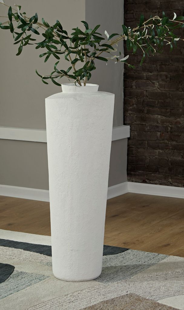 Flurinworth 39 Inch Vase In Cream A2000769