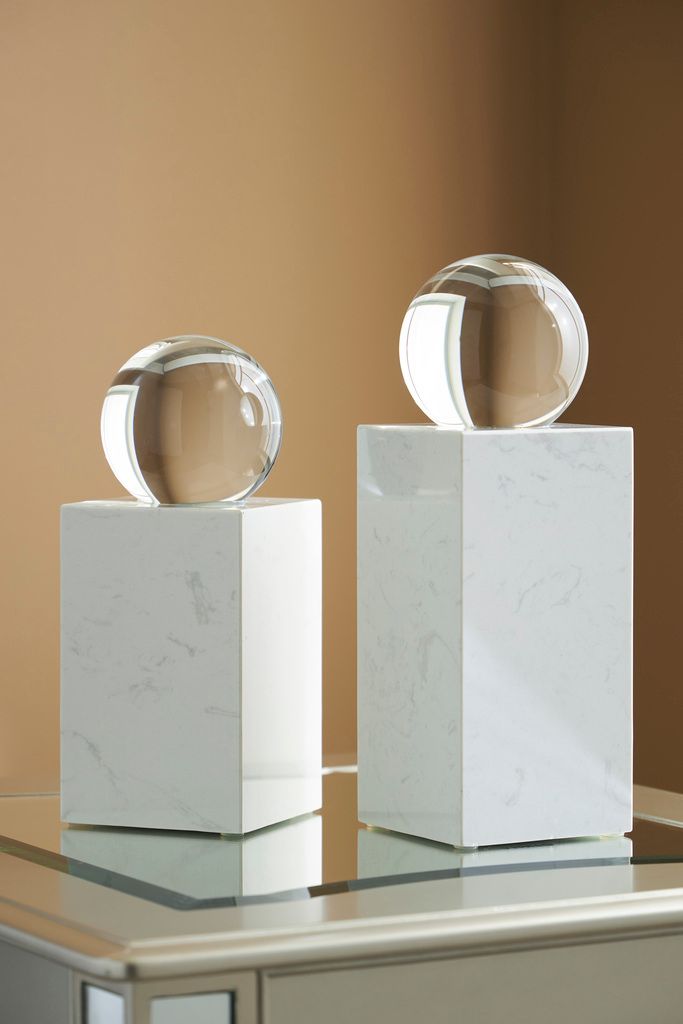 Sellner Sculpture In White/Clear A2000778