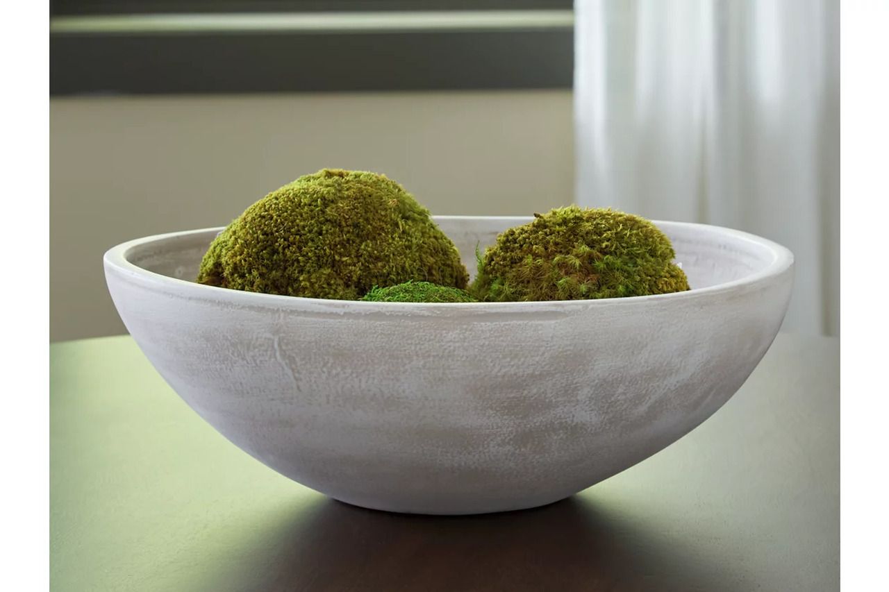 Meadie Bowl In Distressed White A2000789