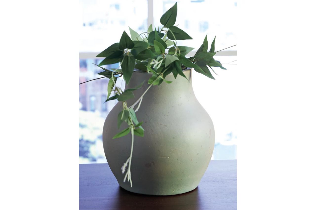 Baychester Vase In Antique Green A2000805