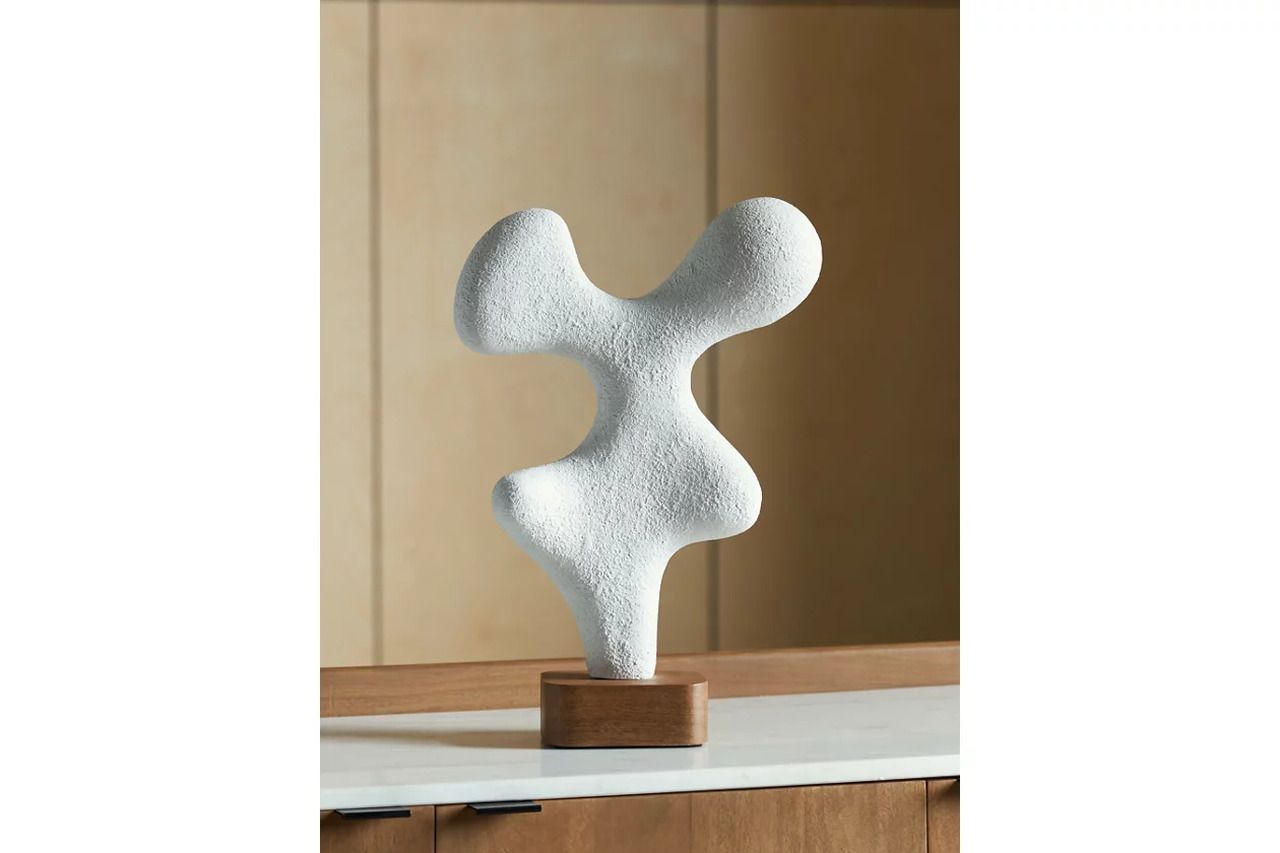 Lavarsen Small Sculpture In White and Brown A2000839