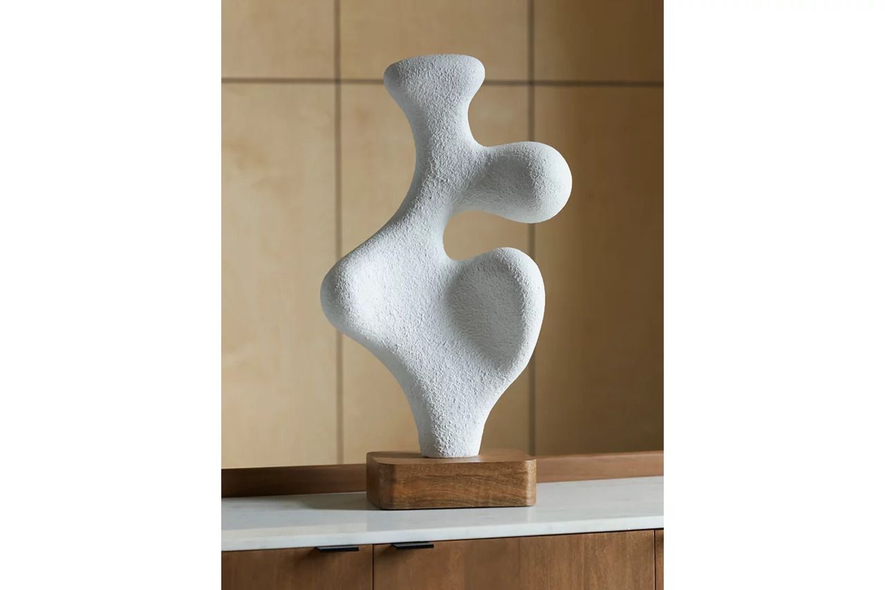 Lavarsen Large Sculpture In White and Brown A2000840