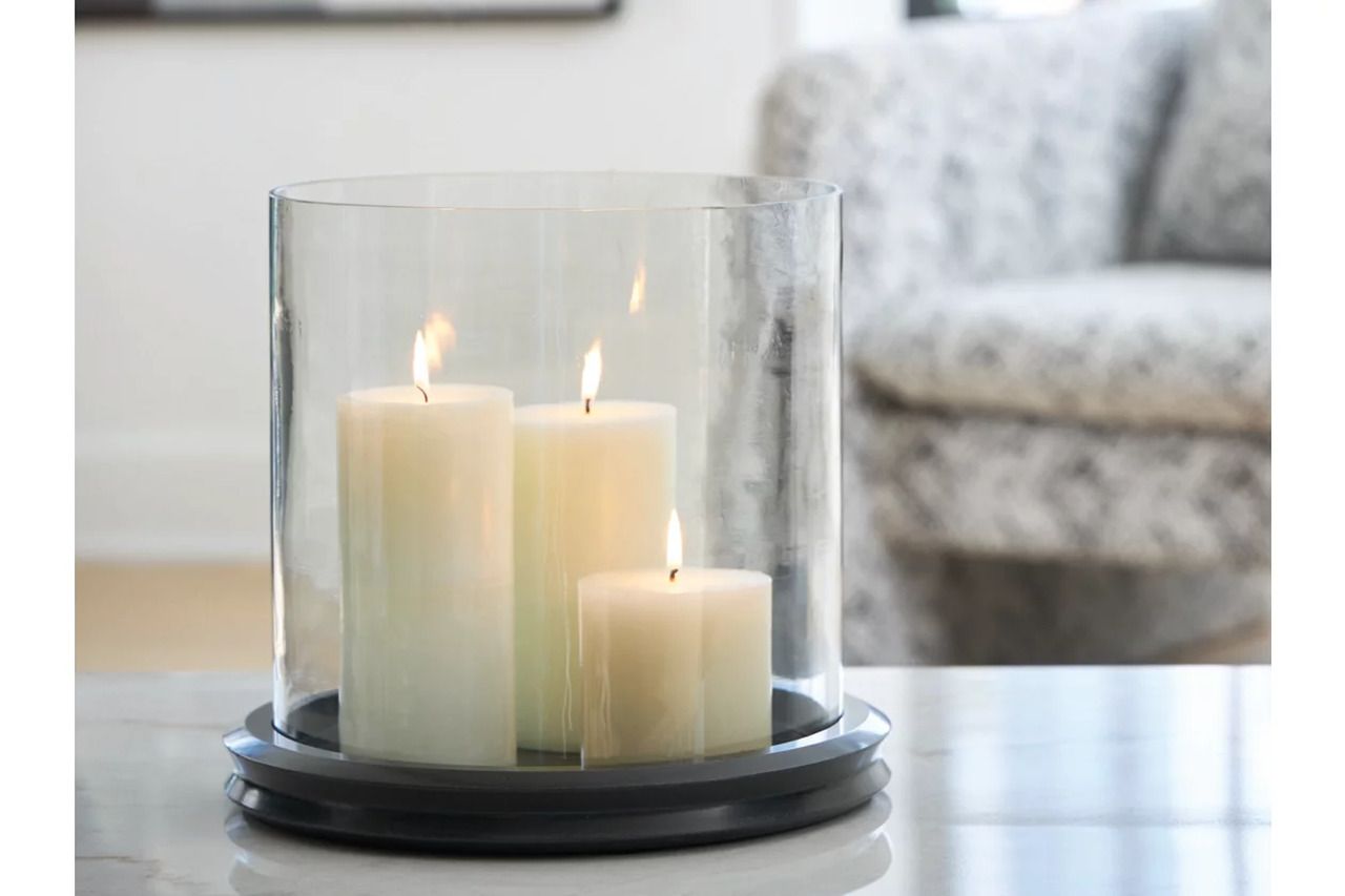 Saskia Candle Holder In Clear and Black A2000846