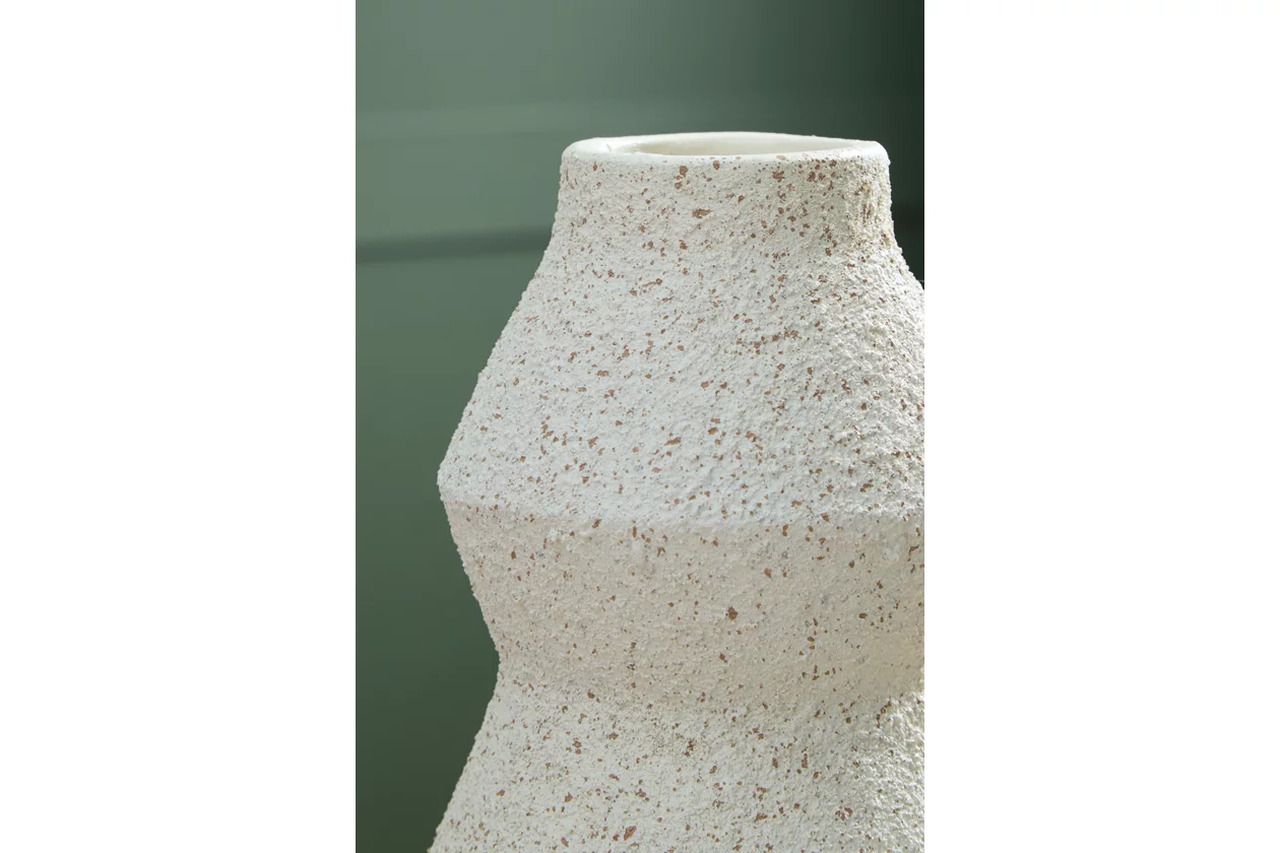 Dawthorne Small Vase In Cream A2000850