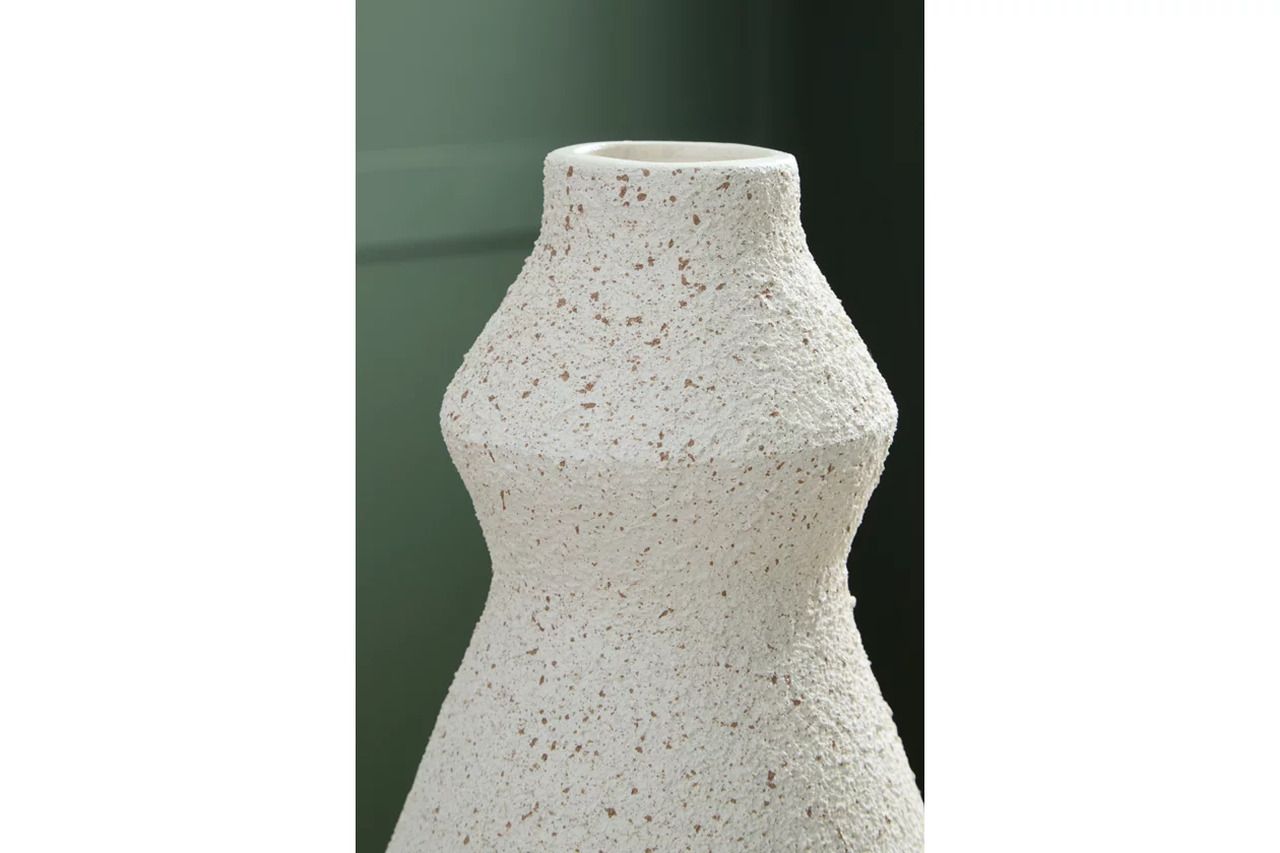 Dawthorne Large Vase In Cream A2000851