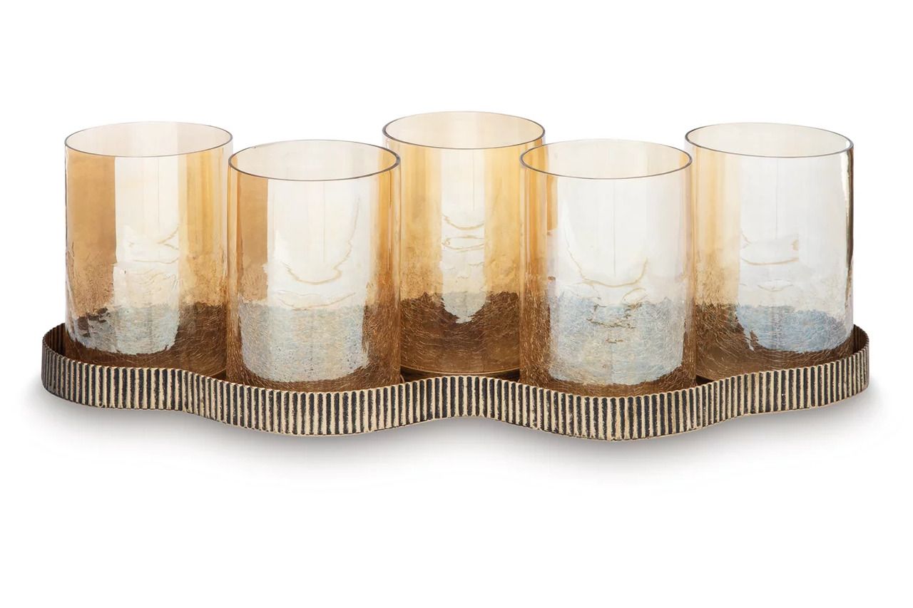 Evereton Candle Holder In Antique Gold A2000856
