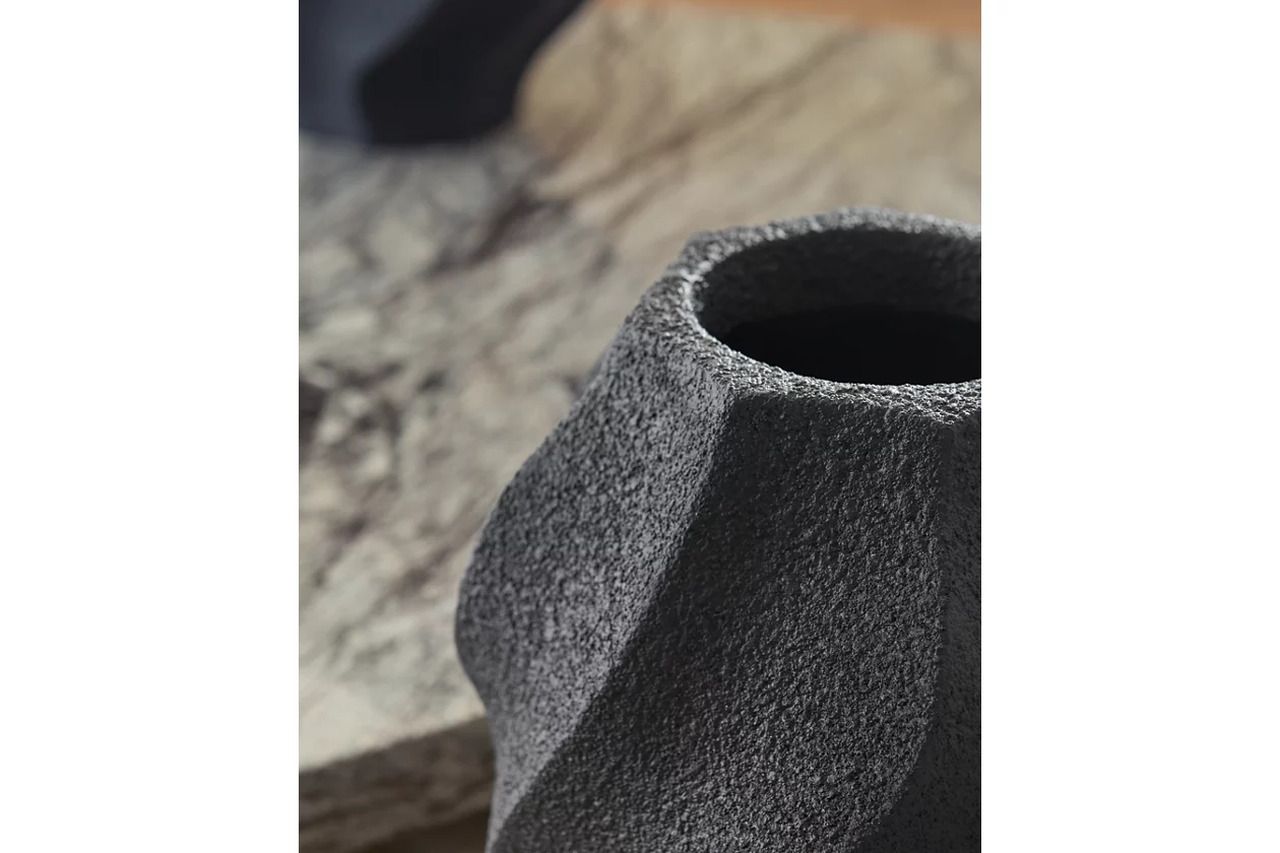 Judworth Small Vase In Black A2000874