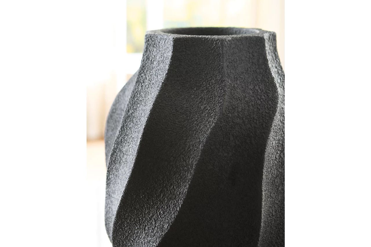 Judworth Large Vase In Black A2000875