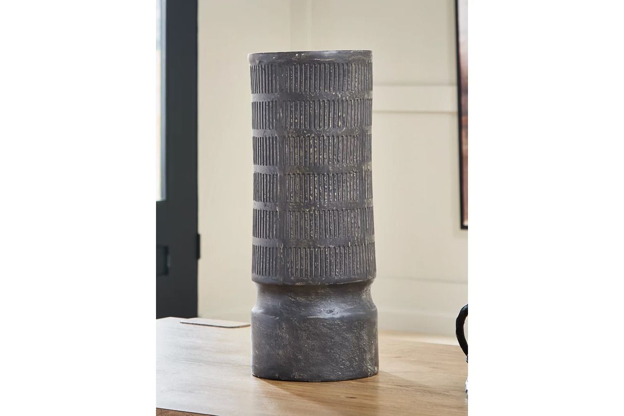 Beninworth Vase In Antique Black A2000879