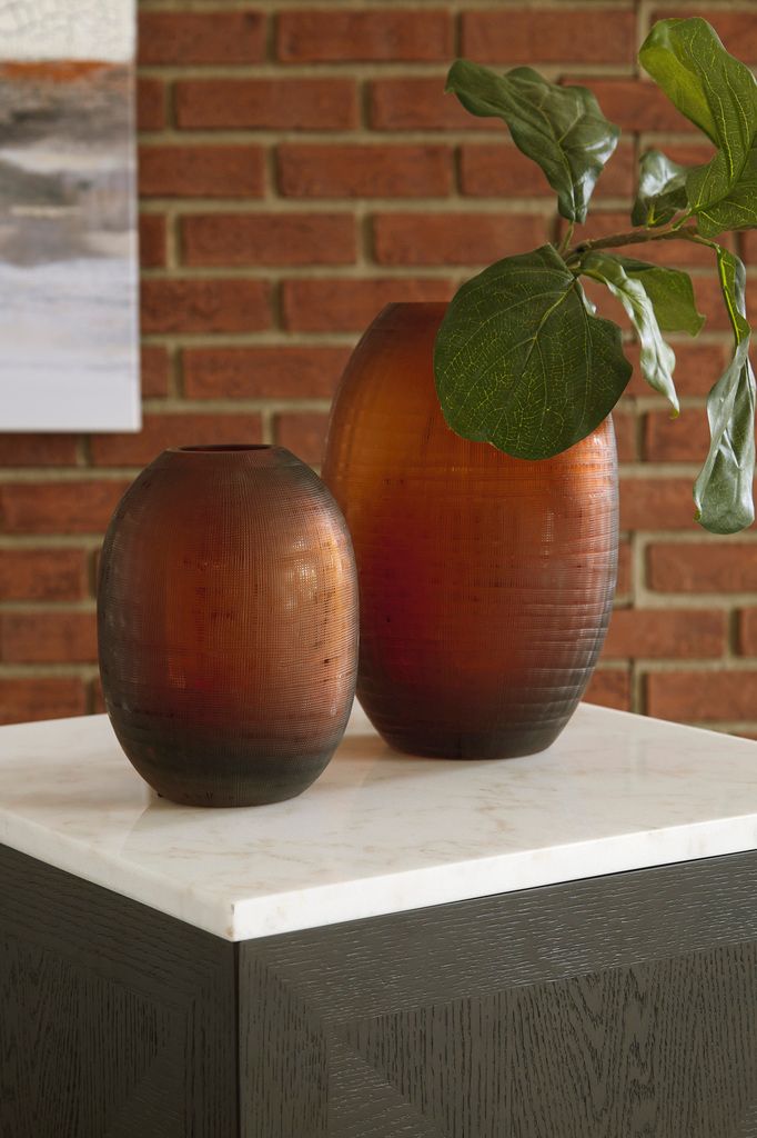 Embersen Amber Vase Set of 2 A2900001
