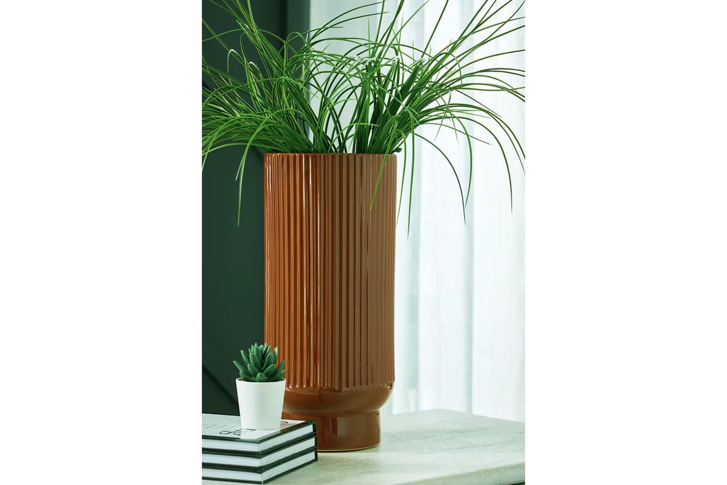 Avalyah Vase Set of 2 In Burnt Umber A2900023