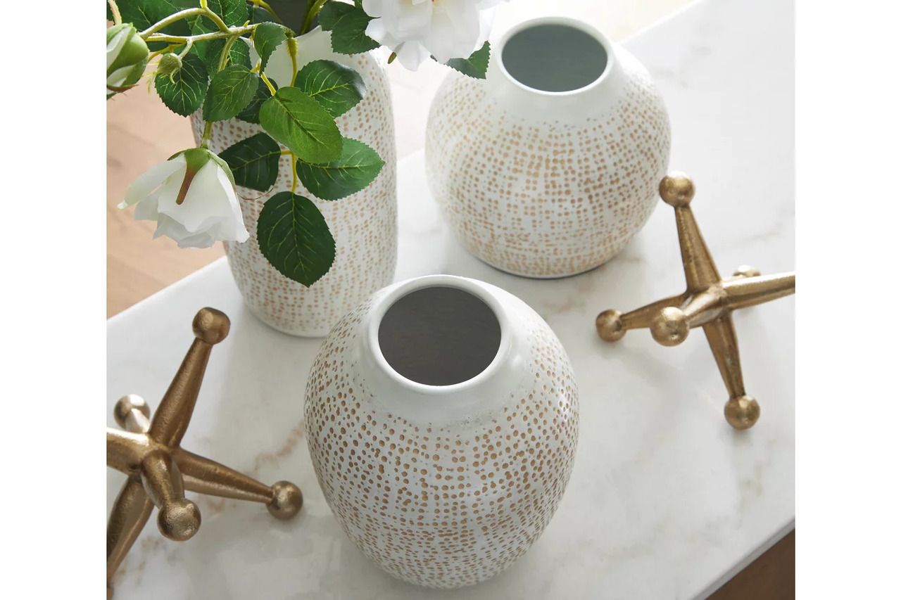 Vinburn Accessory Set Set of 5 In White and Gold A2C00213
