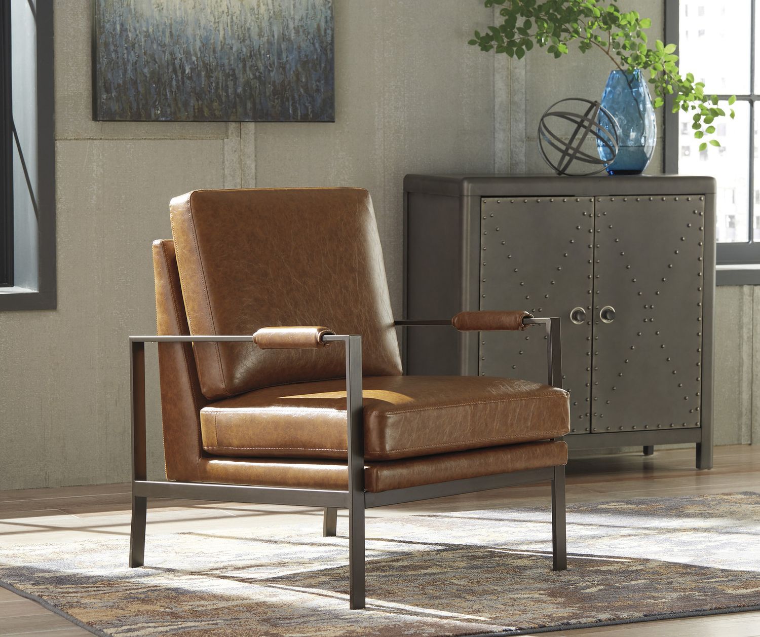 Peacemaker Brown Accent Chair A3000029