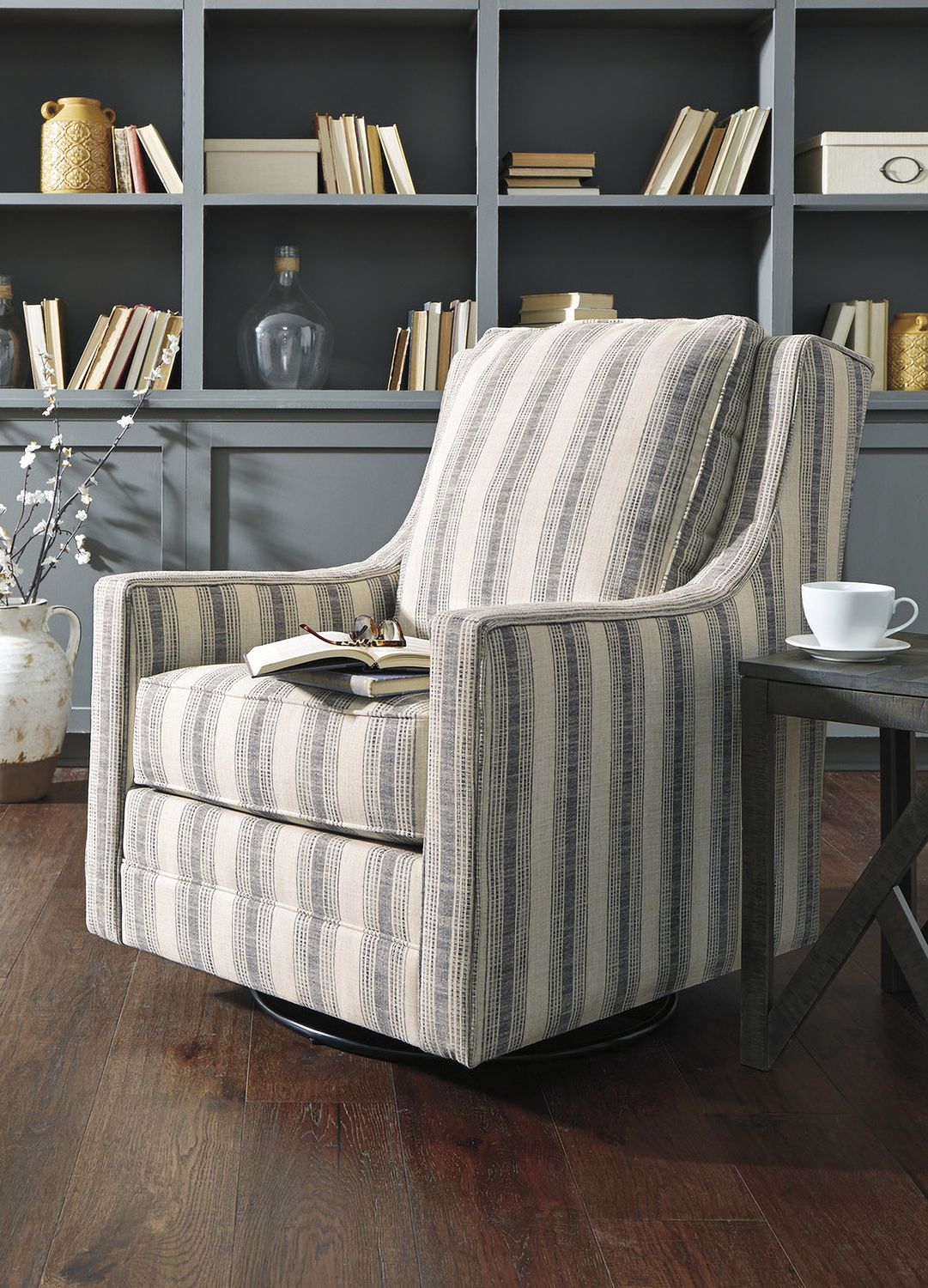 Kambria Ivory And Black Accent Chair A3000207