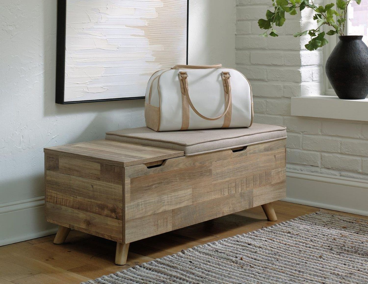Gerdanet Beige And Brown Storage Bench A3000318