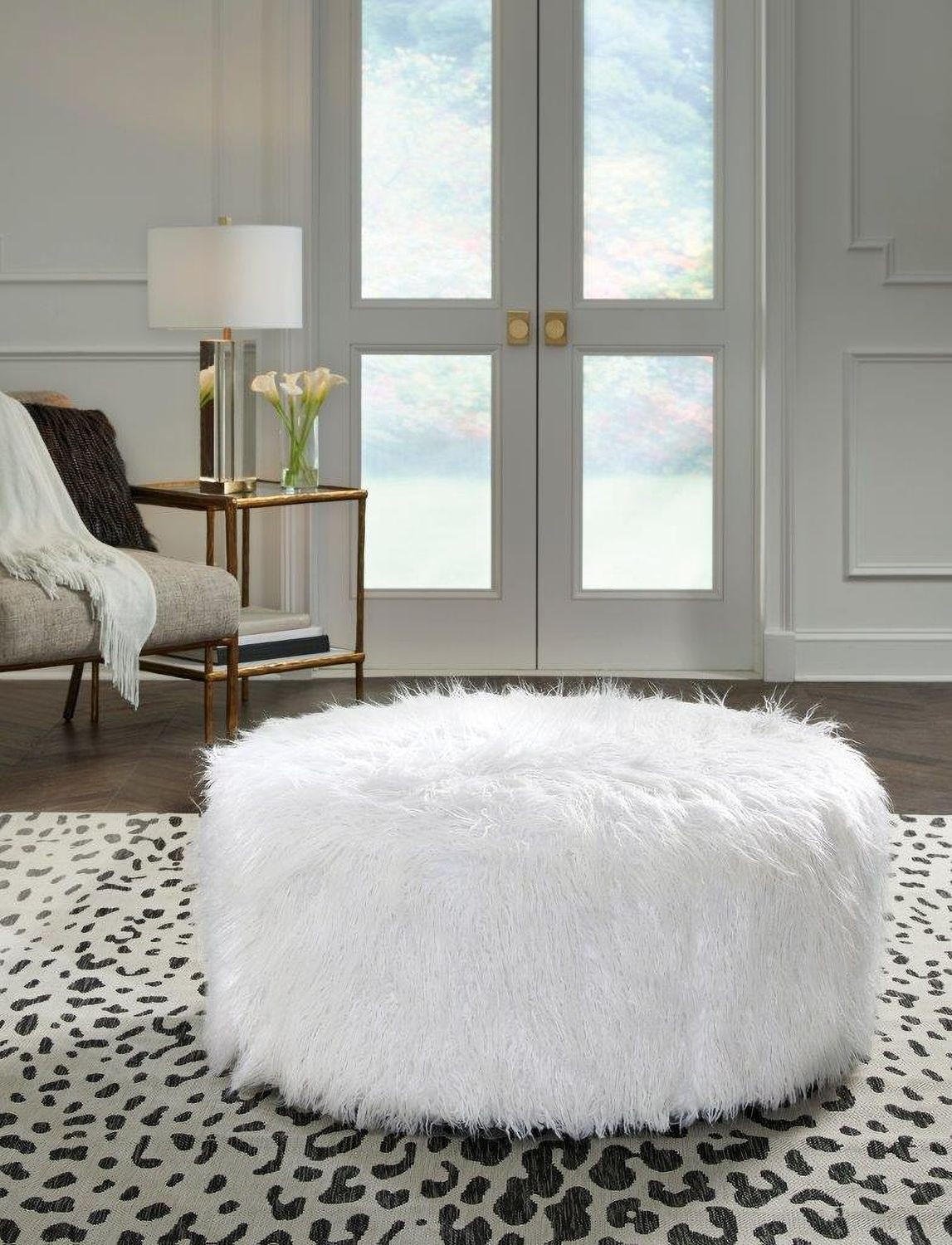 Galice White Oversized Accent Ottoman A3000334