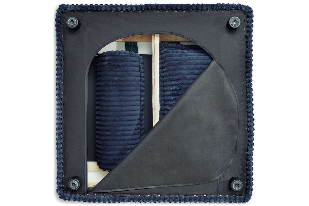 Bales 4-Piece Modular Seating In Navy A3000662A3