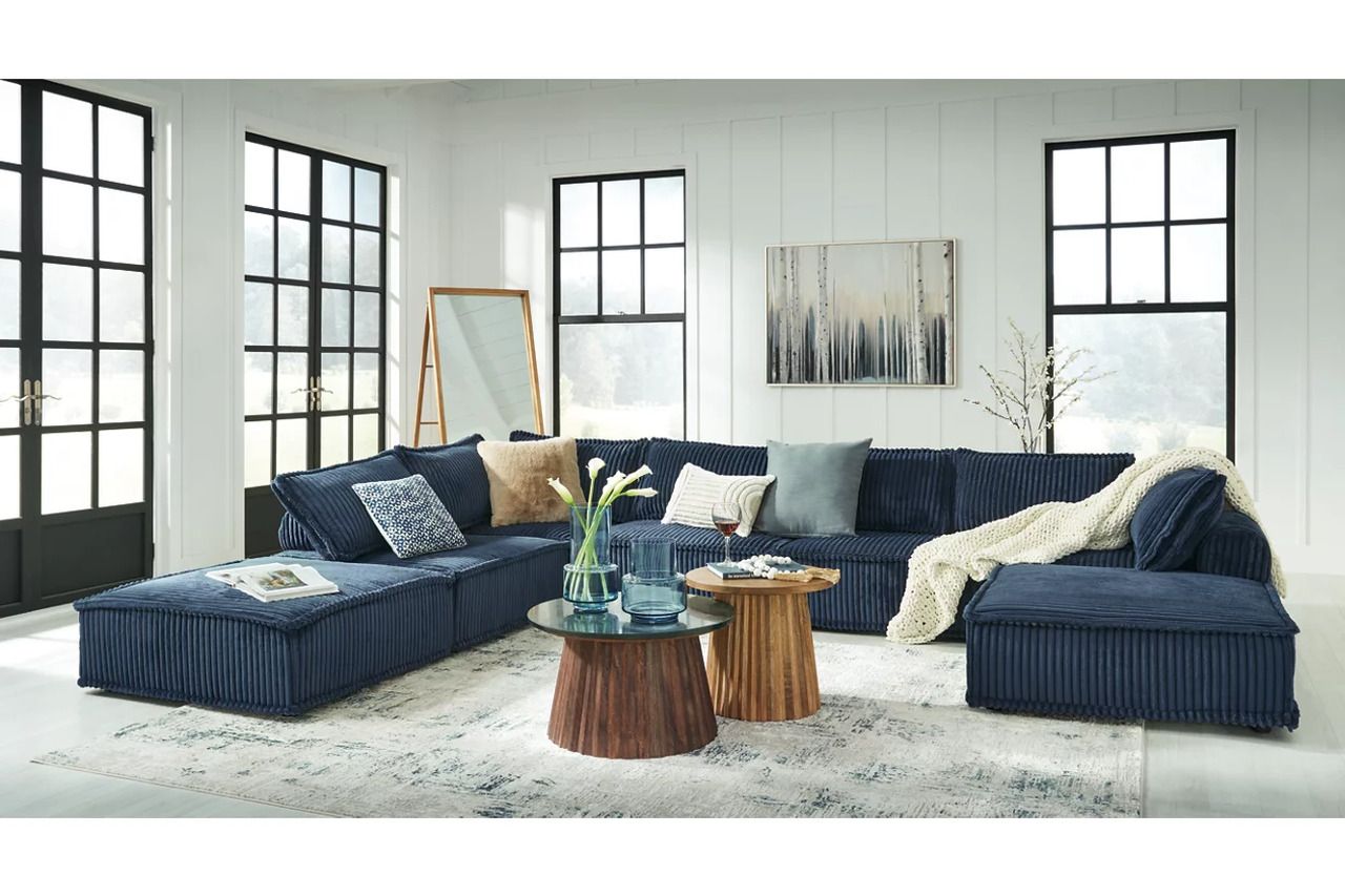 Bales 7-Piece Modular Seating In Navy A3000662A6