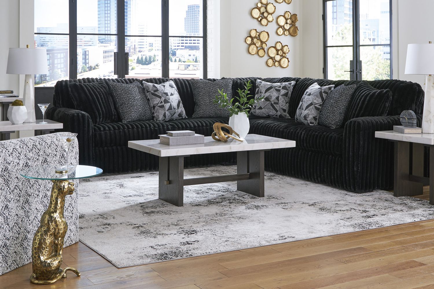 Kenbell Accent Chair In Black/White A3000705