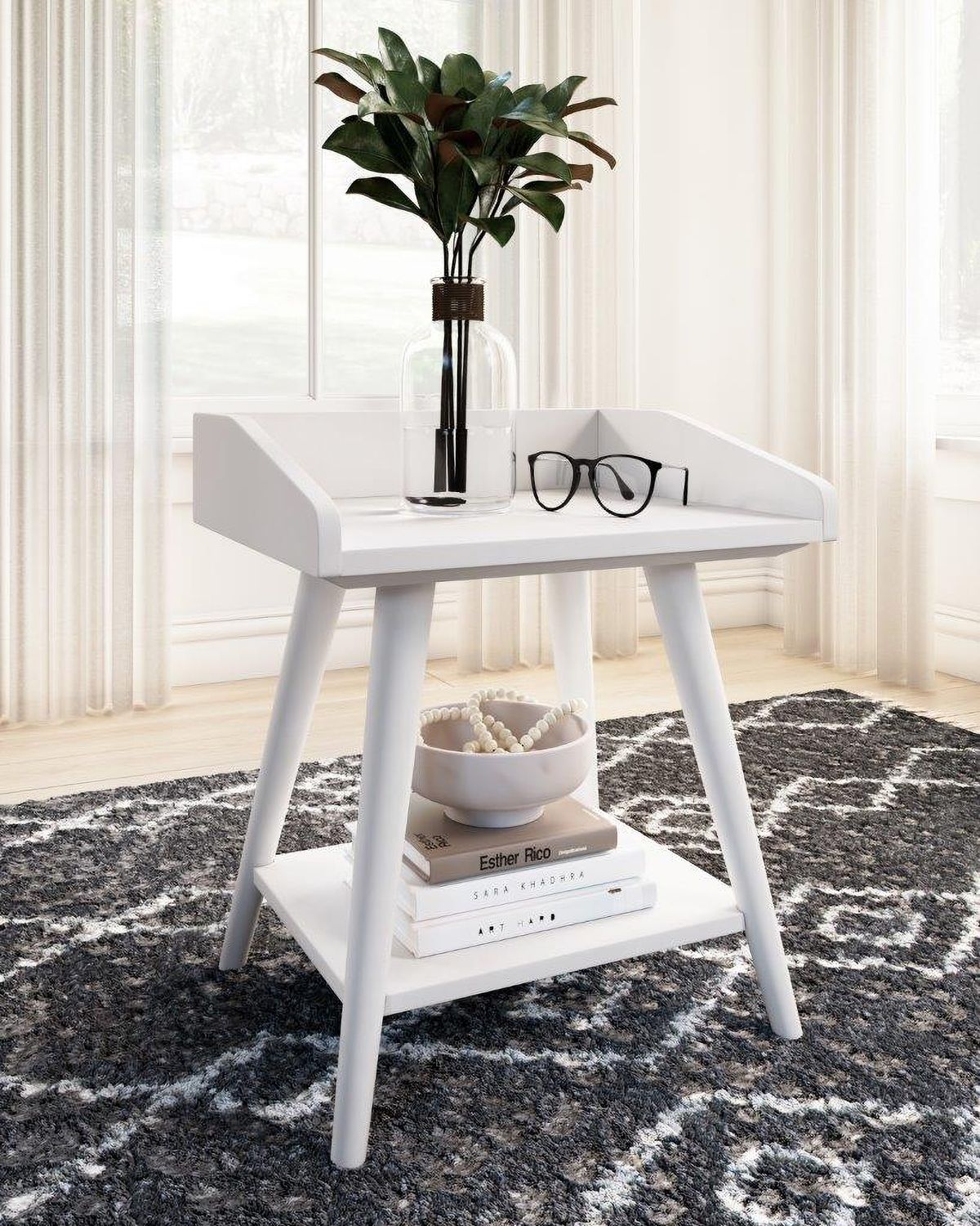 Blariden White Accent Table A4000367