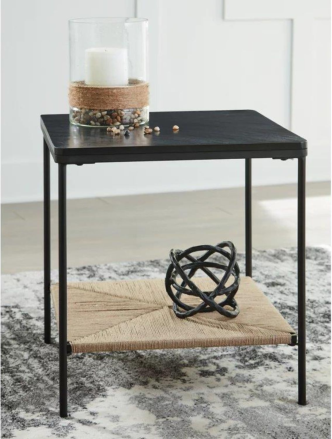 Minrich Accent Table In Black and Natural A4000591