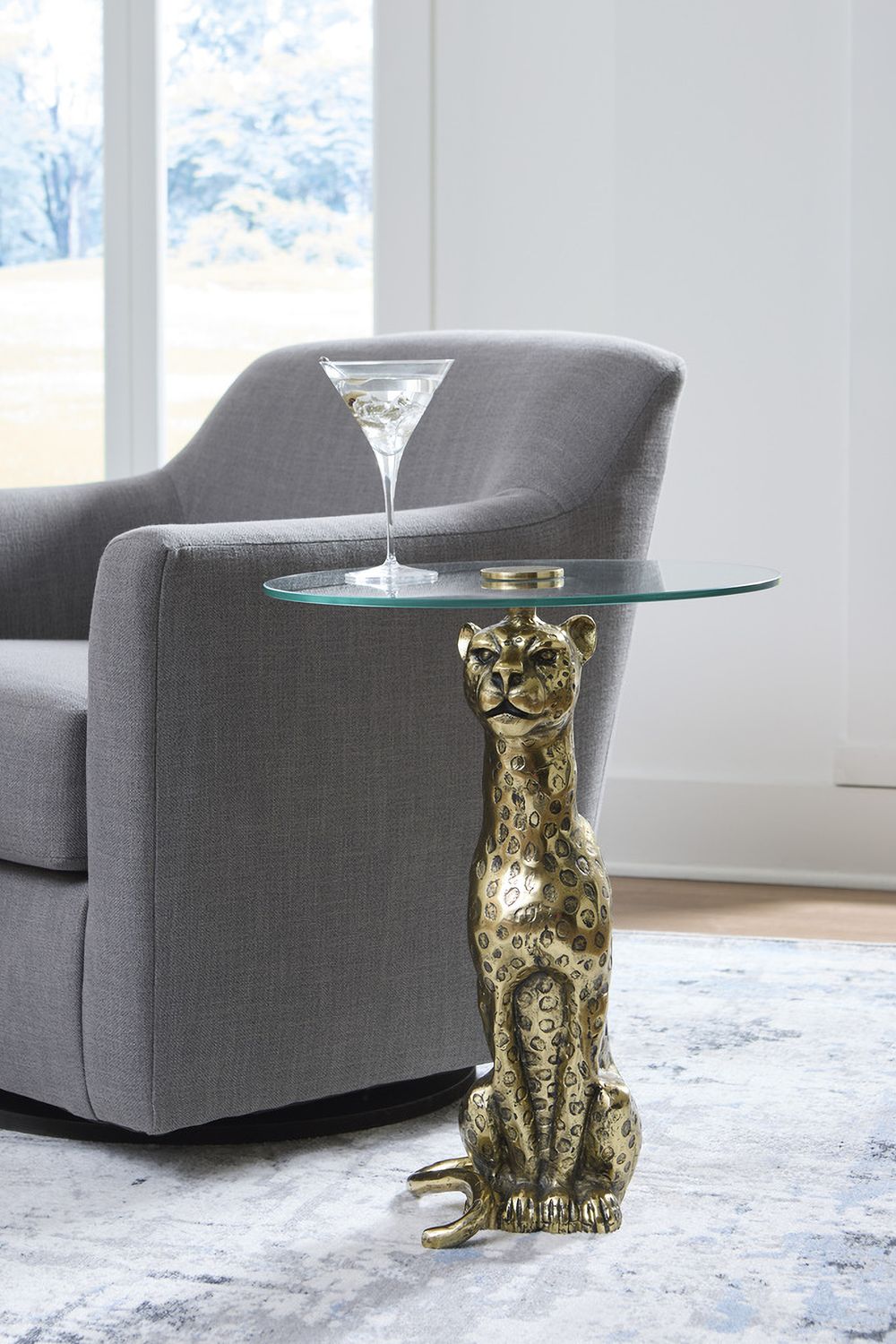 Vallain Accent Table In Antique Gold A4000605