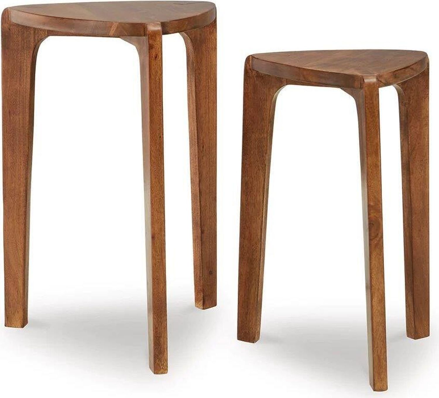 Brynnleigh Accent Table Set of 2 In Medium Brown A4000607