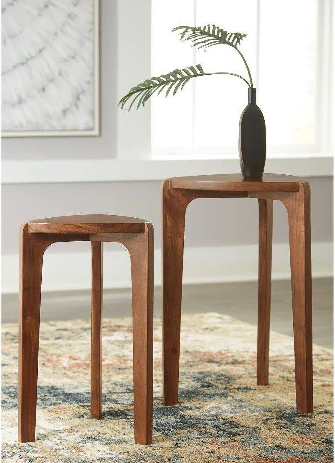 Brynnleigh Accent Table Set of 2 In Medium Brown A4000607