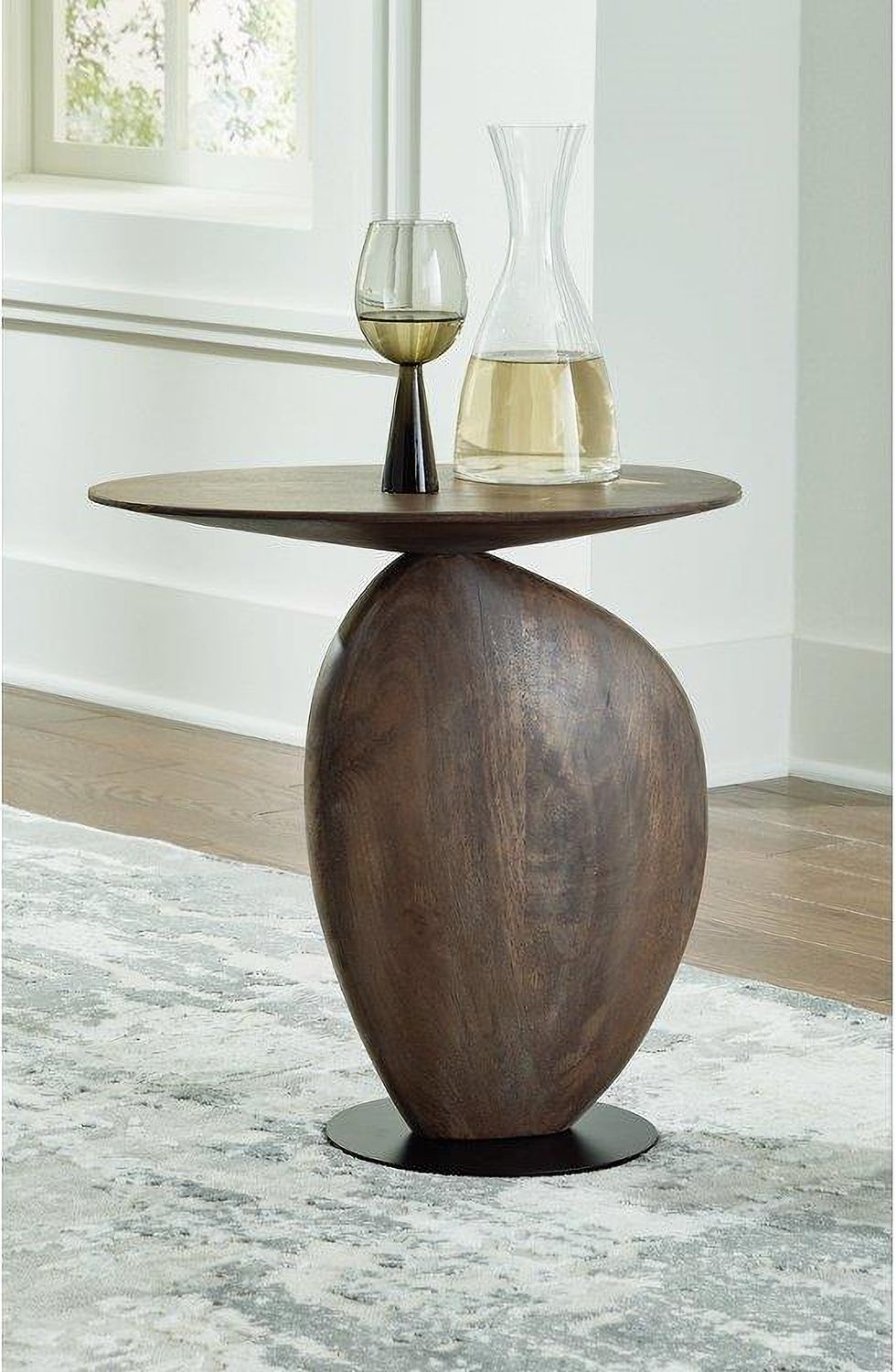 Cormmet Accent Table In Brown and Black A4000612