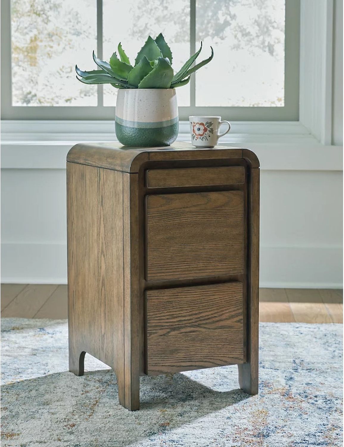Jensworth Accent Table In Brown A4000636