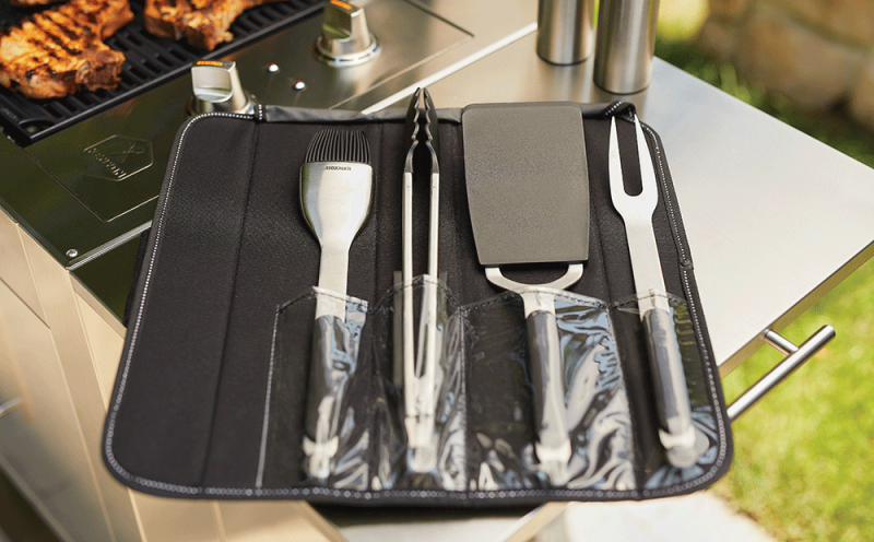 Grill Utensil Kit A70011