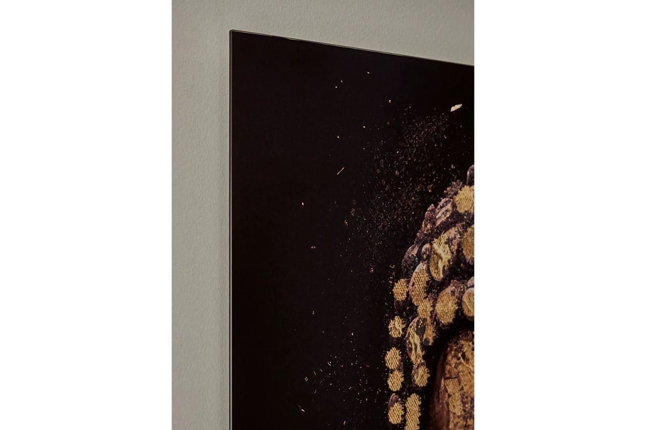 Caymoore Wall Art In Black and Gold A8000423