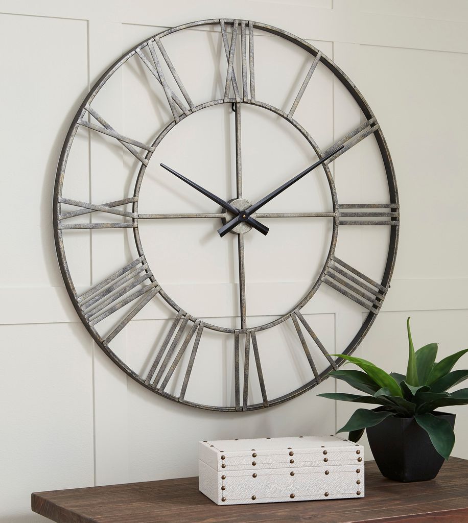 Paquita Antique Silver Wall Clock A8010237