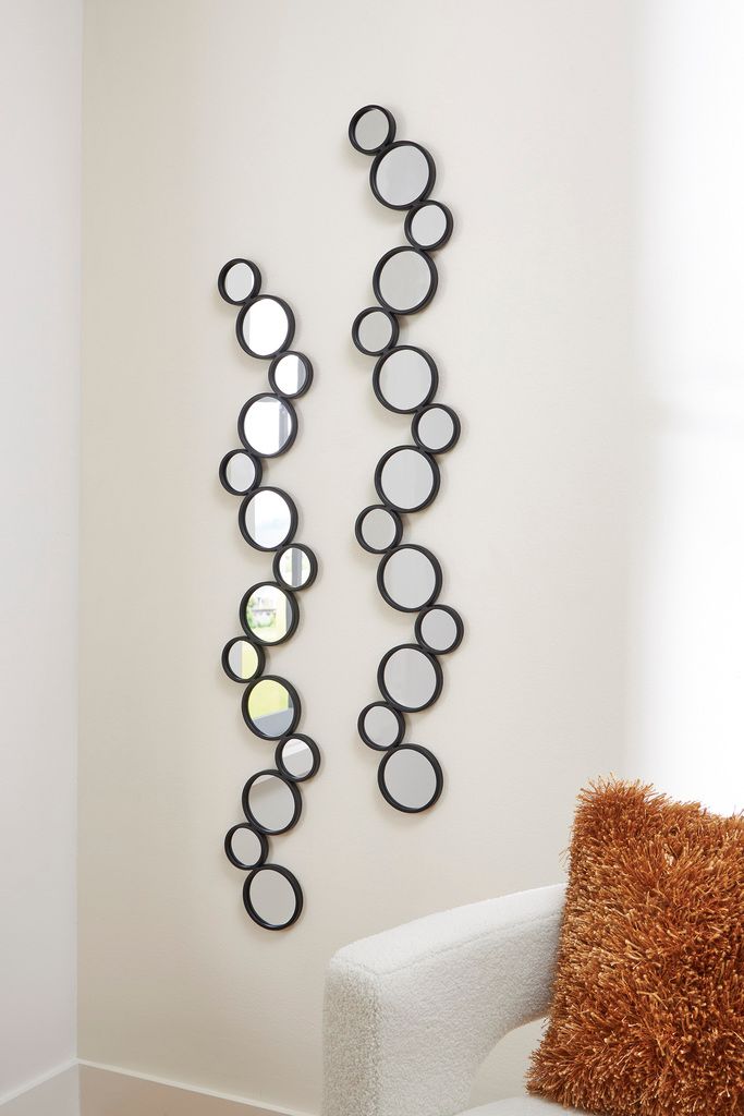 Vinler 2 Piece Accent Mirror Set In Black A8010353