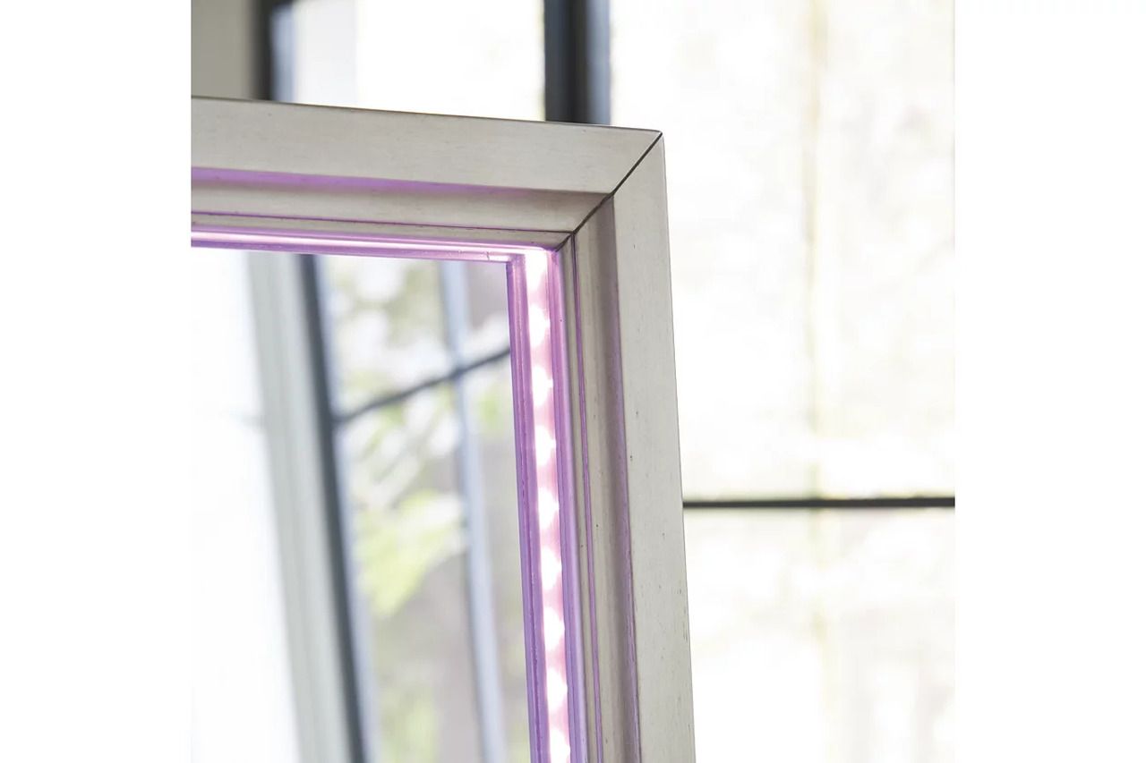 Evesen Floor Standing Storage Mirror In Champagne A8010380