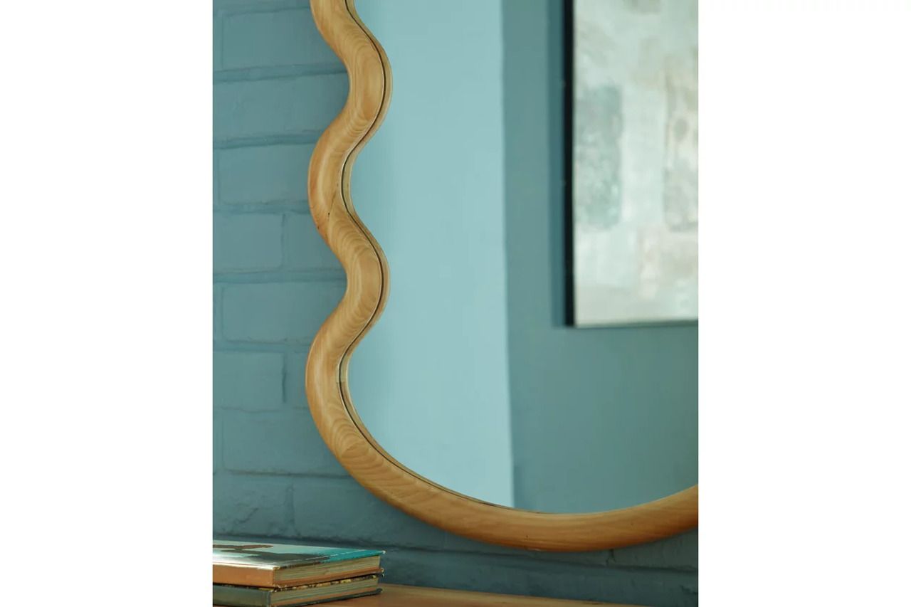 Serendis Accent Mirror In Brown A8010412