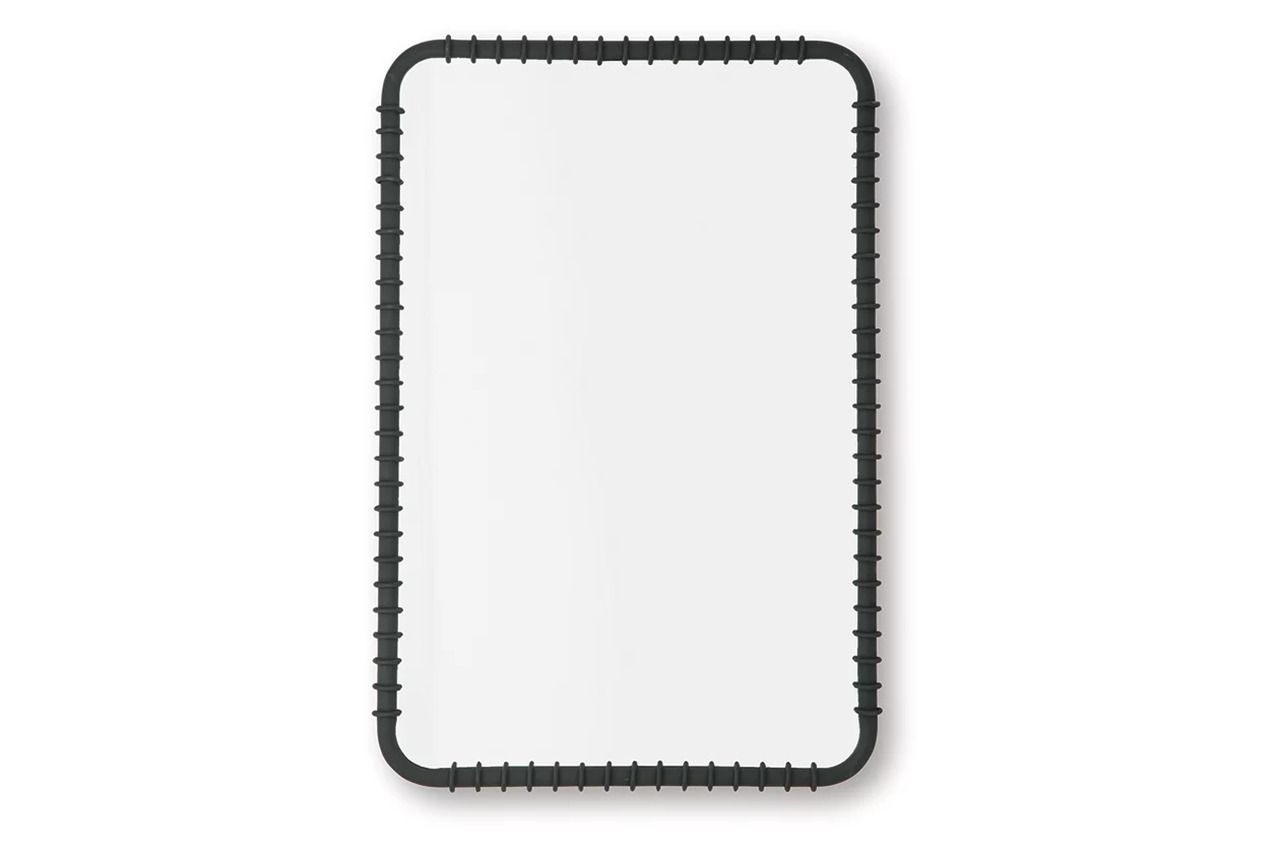 Judlow Accent Mirror In Black A8010419