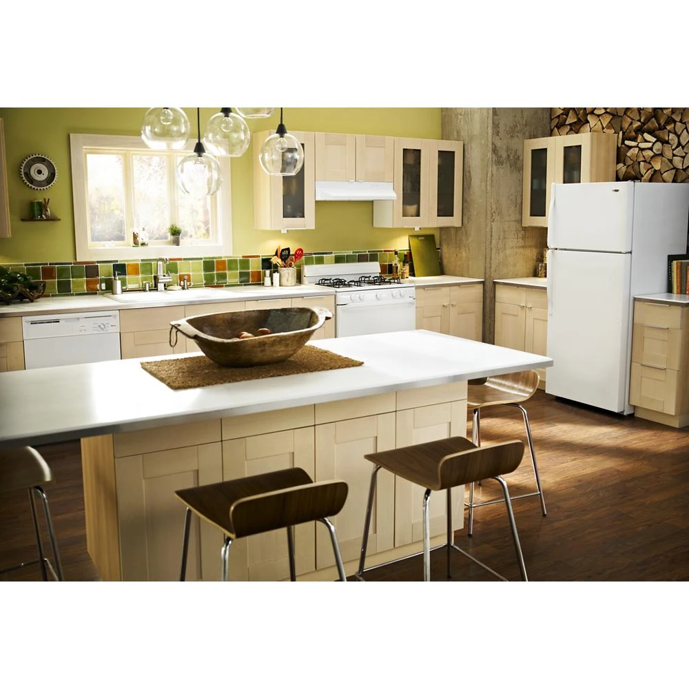 17.6 cu. ft. Top-Freezer Refrigerator with Wire Freezer Shelf A8TXNWFXW, product image 2 of 4