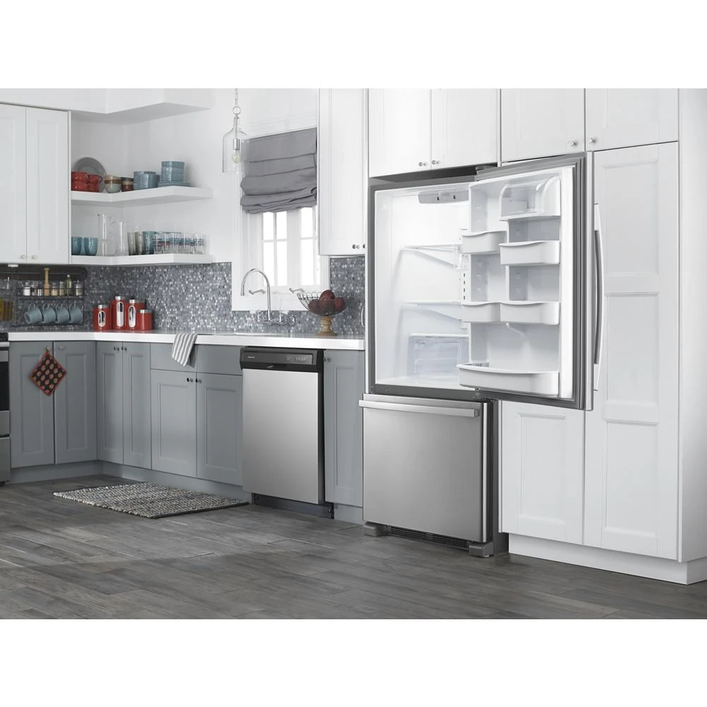 29-inch Wide Bottom-Freezer Refrigerator with EasyFreezer Pull-Out Drawer -- 18 cu. ft. Capacity view 11