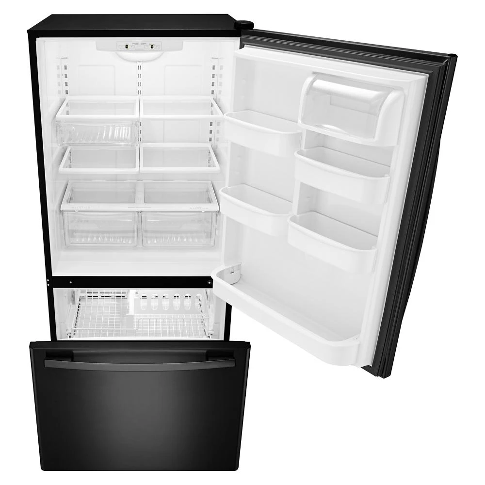 33-inch Wide Bottom-Freezer Refrigerator with EasyFreezer Pull-Out Drawer - 22 cu. ft. Capacity view 6