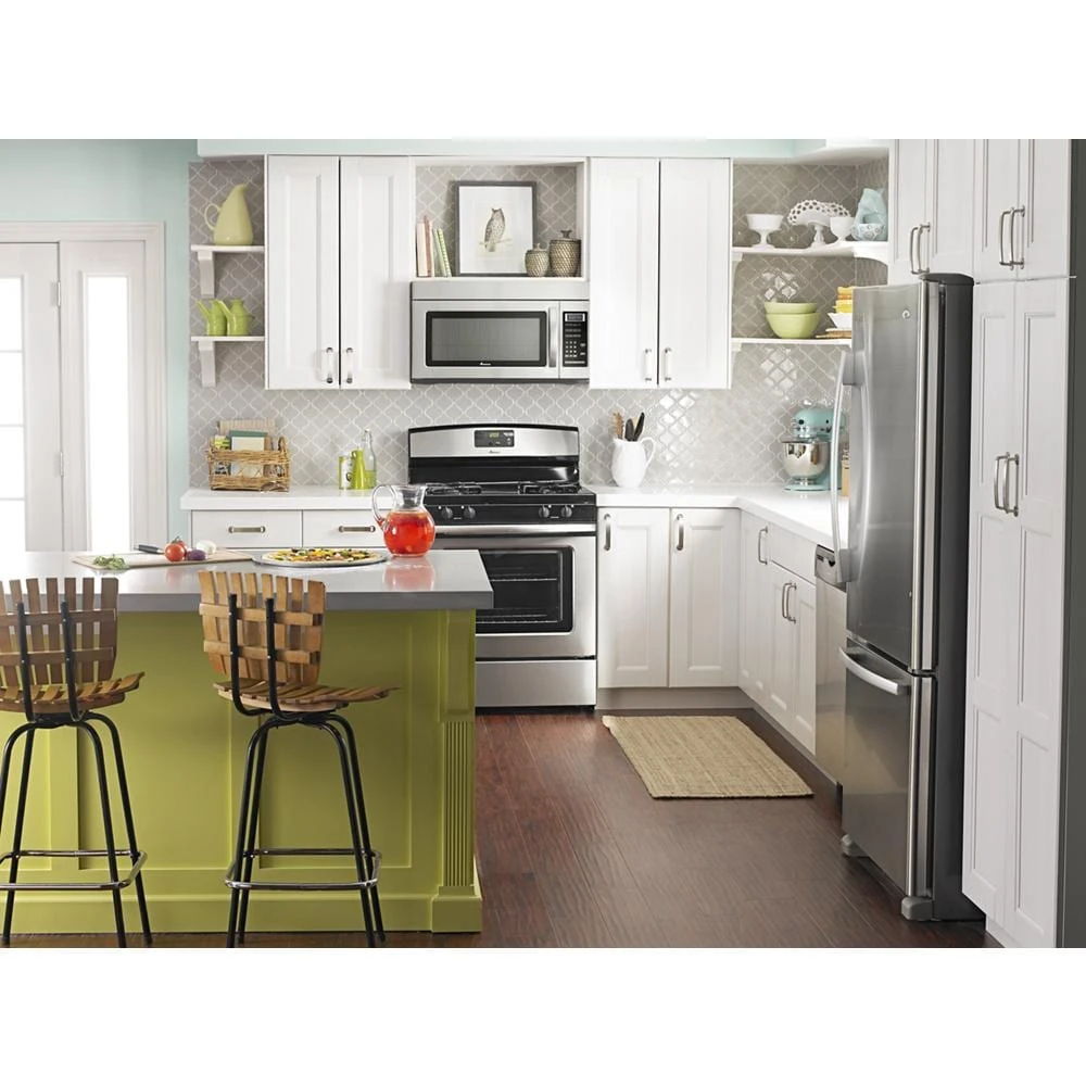 33-inch Wide Bottom-Freezer Refrigerator with EasyFreezer Pull-Out Drawer - 22 cu. ft. Capacity view 10