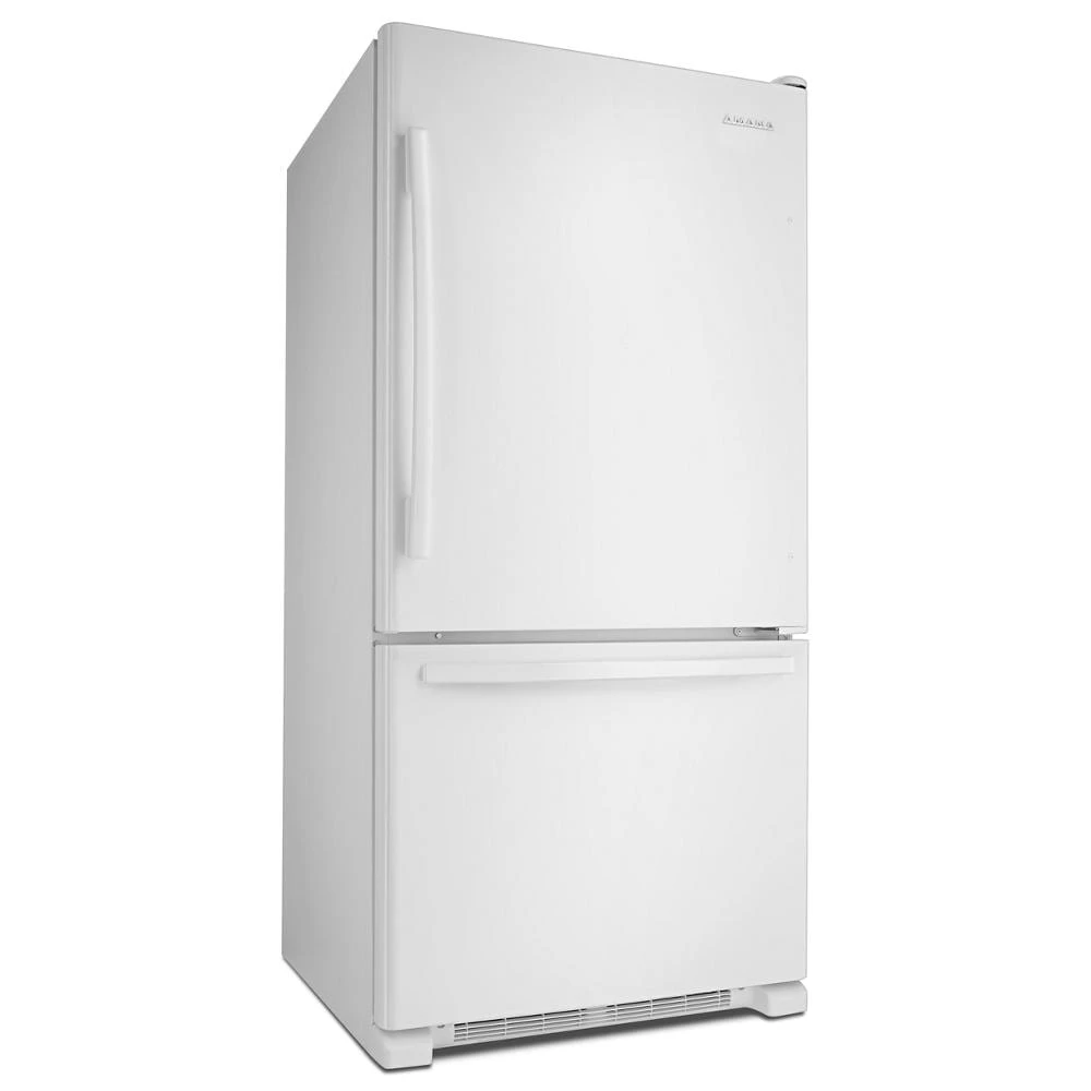 33-inch Wide Bottom-Freezer Refrigerator with EasyFreezer Pull-Out Drawer - 22 cu. ft. Capacity view 6