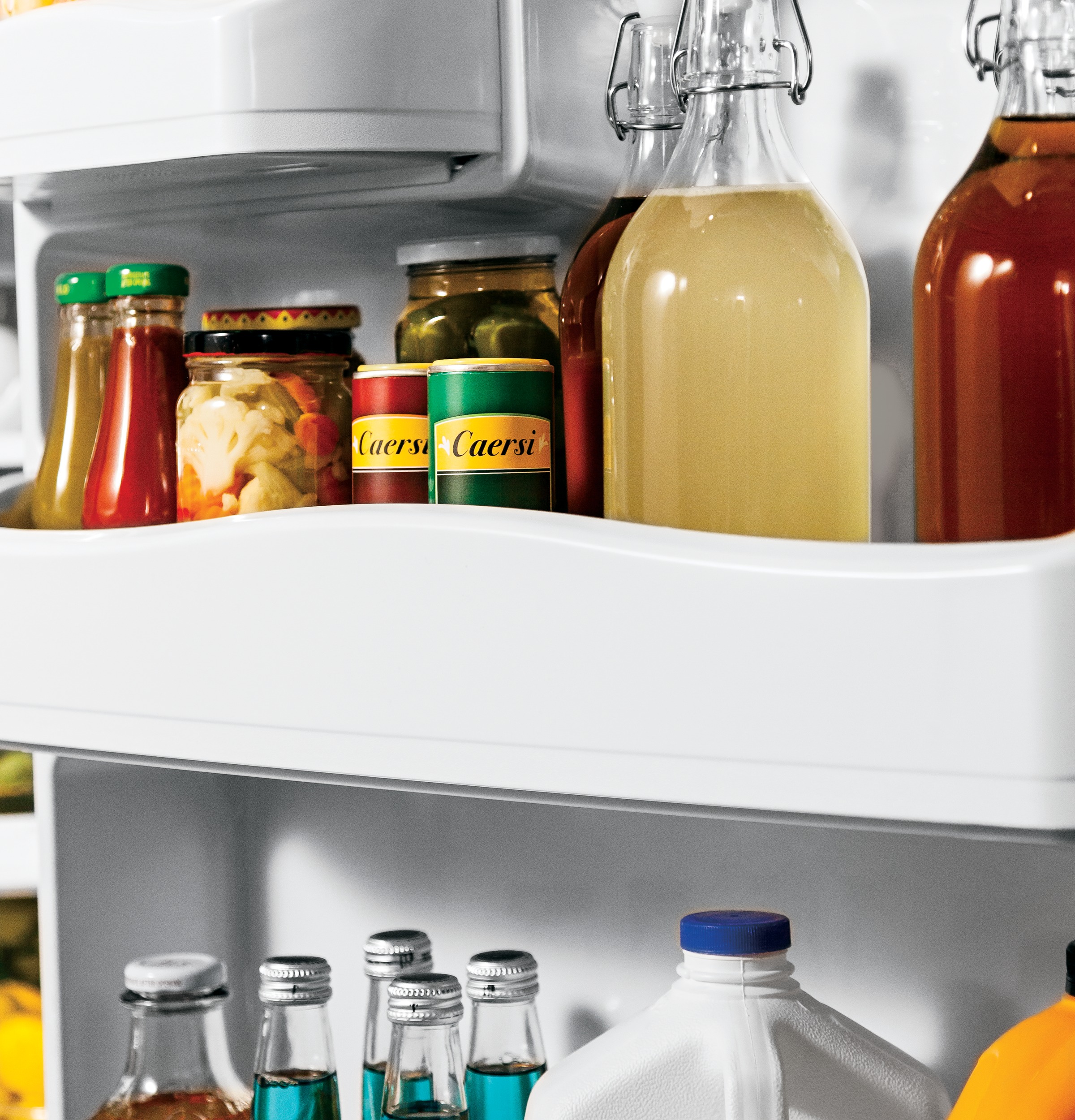 Artistry Series 20.3 Cu. Ft. Bottom-Freezer Refrigerator ABE20EGEBS, product image 7 of 21