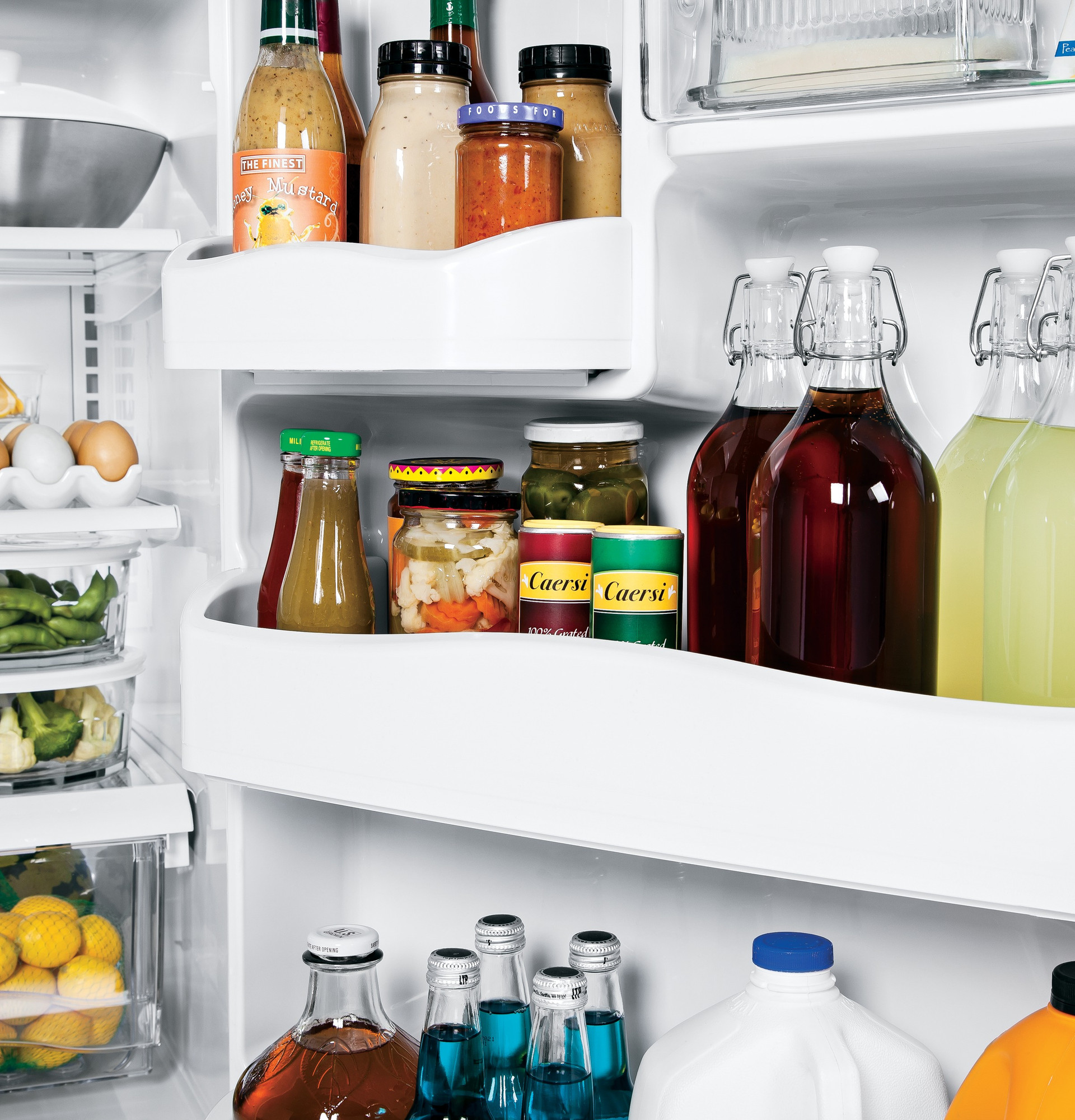 Artistry Series 20.3 Cu. Ft. Bottom-Freezer Refrigerator ABE20EGEWS, product image 8 of 22