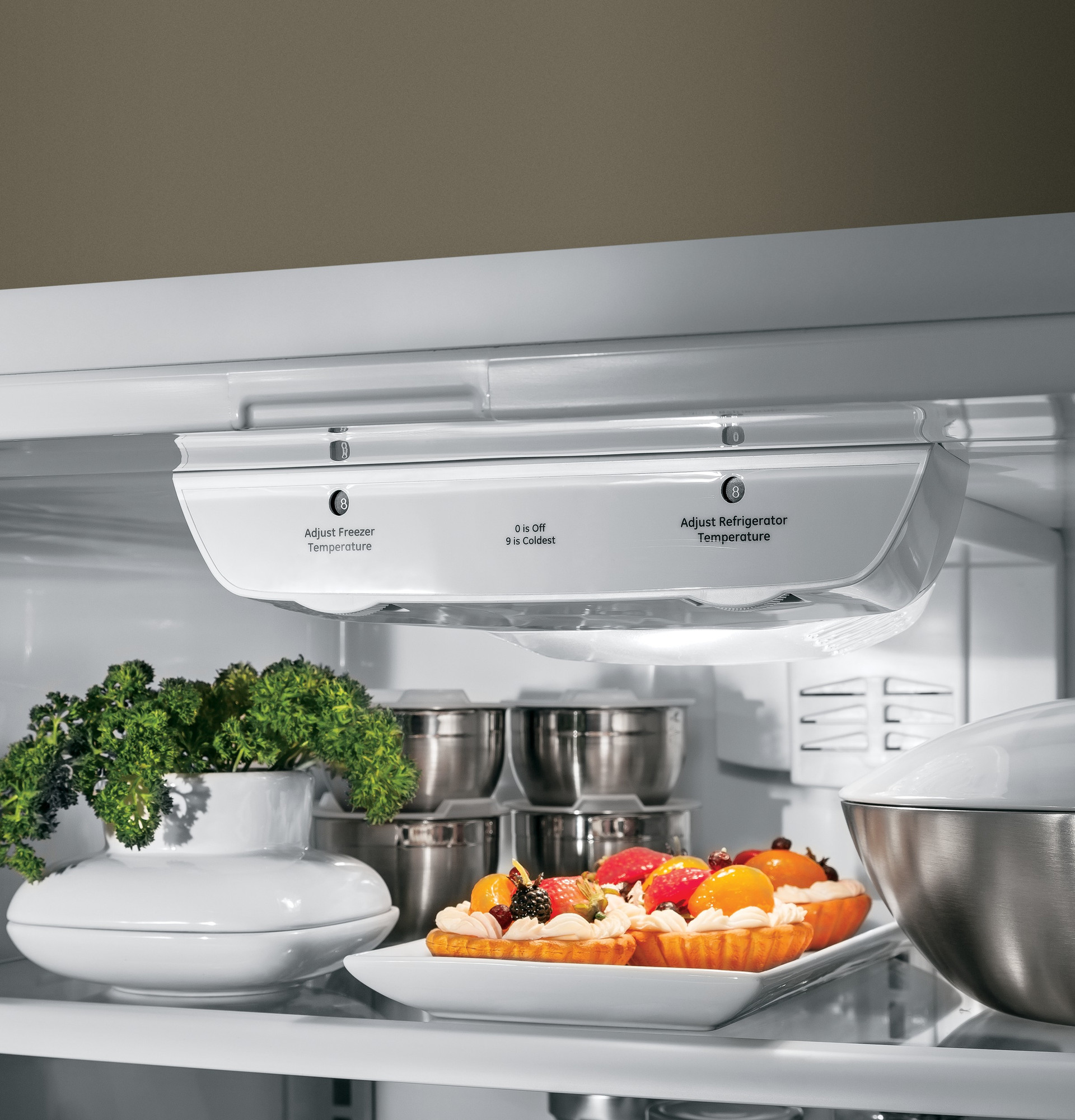 Artistry Series 20.3 Cu. Ft. Bottom-Freezer Refrigerator ABE20EGEWS, product image 13 of 22