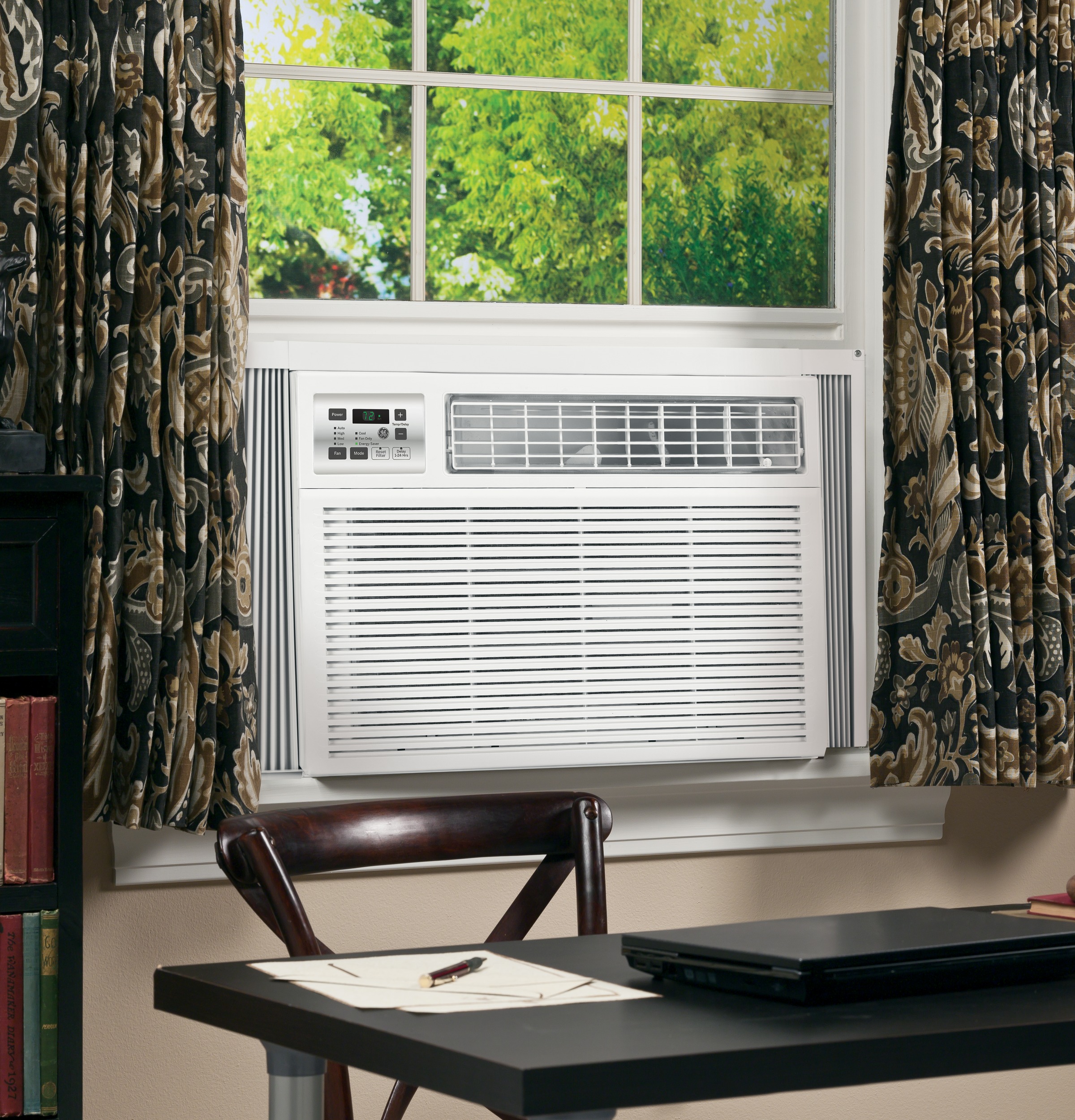115 Volt Electronic Room Air Conditioner AEW14AT, product image 3 of 3